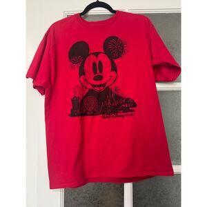 Walt Disney World Mickey Mouse LARGE Red T-Shirt Adult Tee Hanes